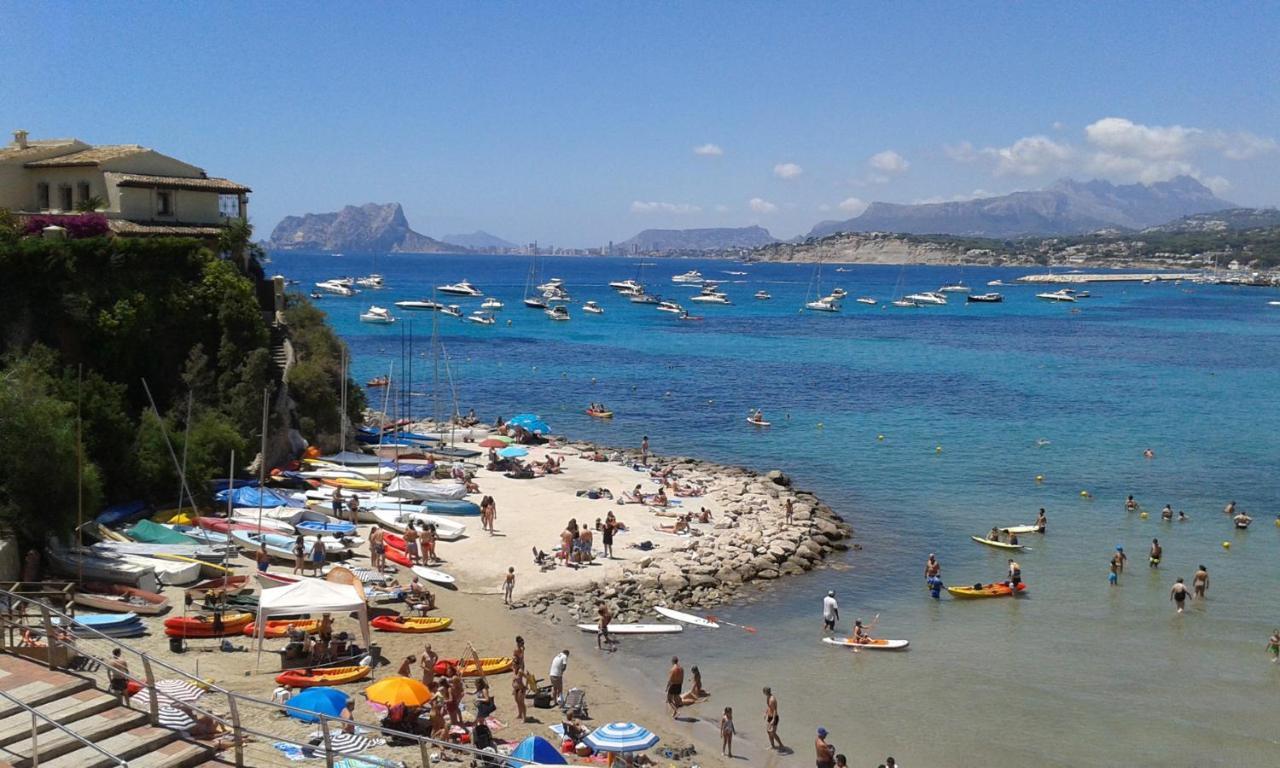 Tranquility, Sun, Breathtaking Views & 7 Minutes Drive To Sea Apartment Benitachell