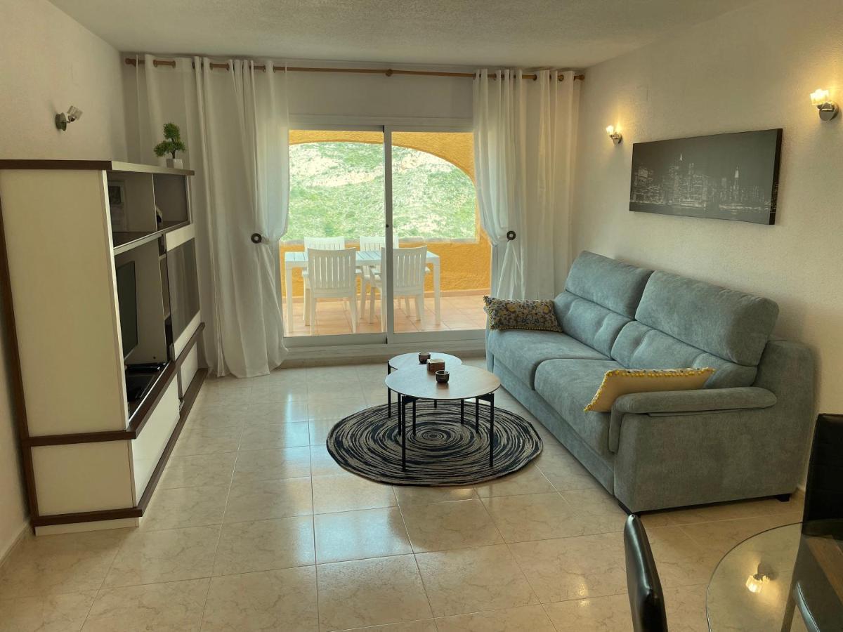 Tranquility, Sun, Breathtaking Views & 7 Minutes Drive To Sea * Benitachell