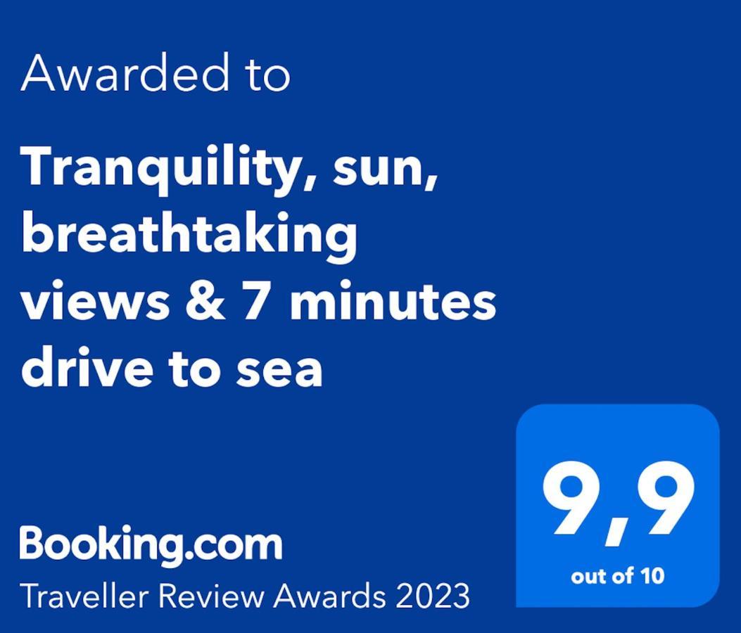 Apartment Tranquility, Sun, Breathtaking Views & 7 Minutes Drive To Sea Benitachell